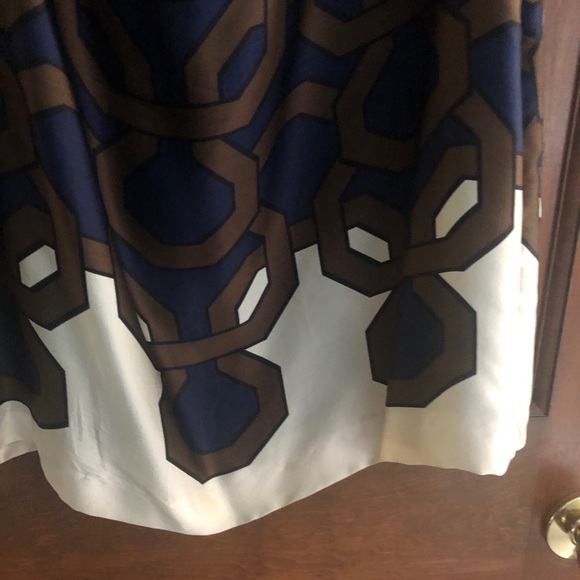 Beautiful Vintage Dress (With Hidden Pockets) - Picture 3 of 5